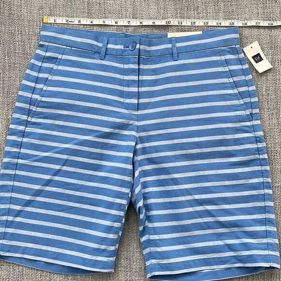 Gap Short Womens‎ Size 2 Blue White Striped Boyfriend Roll Up - Picture 2 of 6
